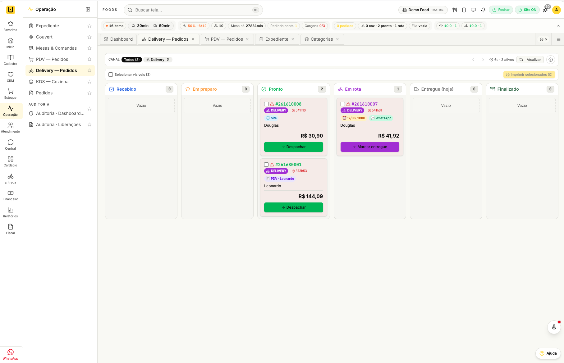 Painel de delivery da udiFoods em kanban: recebido, em preparo, pronto, em rota e entregue
